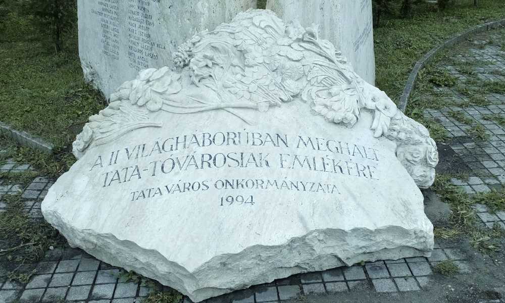 Emlékműtisztítás - A múlt tisztelete a jelen tisztaságával kezdődik - Kőtisztítás.eu